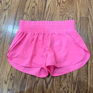 Cara Loren Running shorts in pink